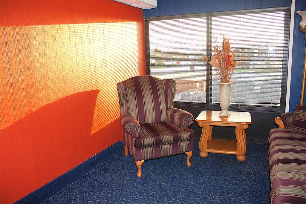 Eurotel Inn Maitland Exteriér fotografie
